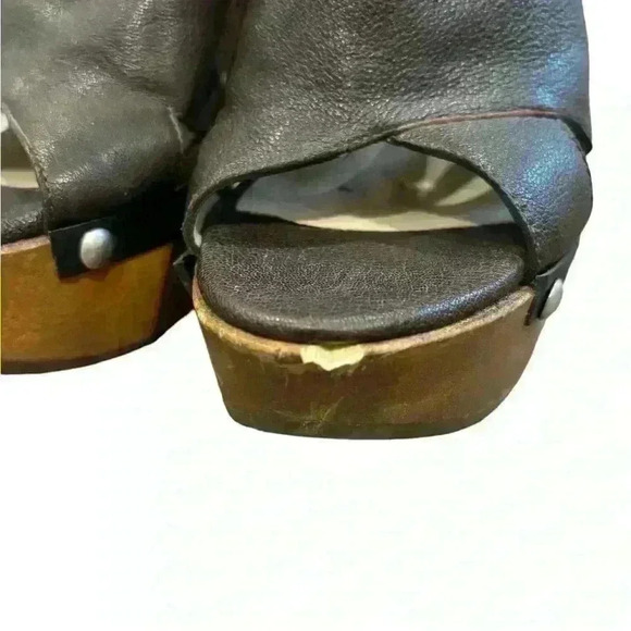 Vera Wang Lavender Platform Sandals Ankle Strap Studded Leather Black Size 7.5 - Picture 4 of 9